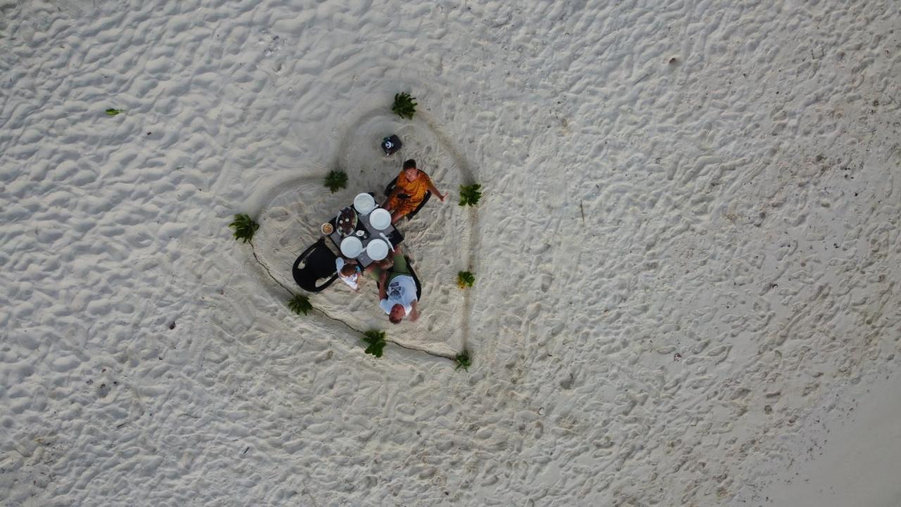 Ukulhas Villa Beach Hotel Экстерьер фото