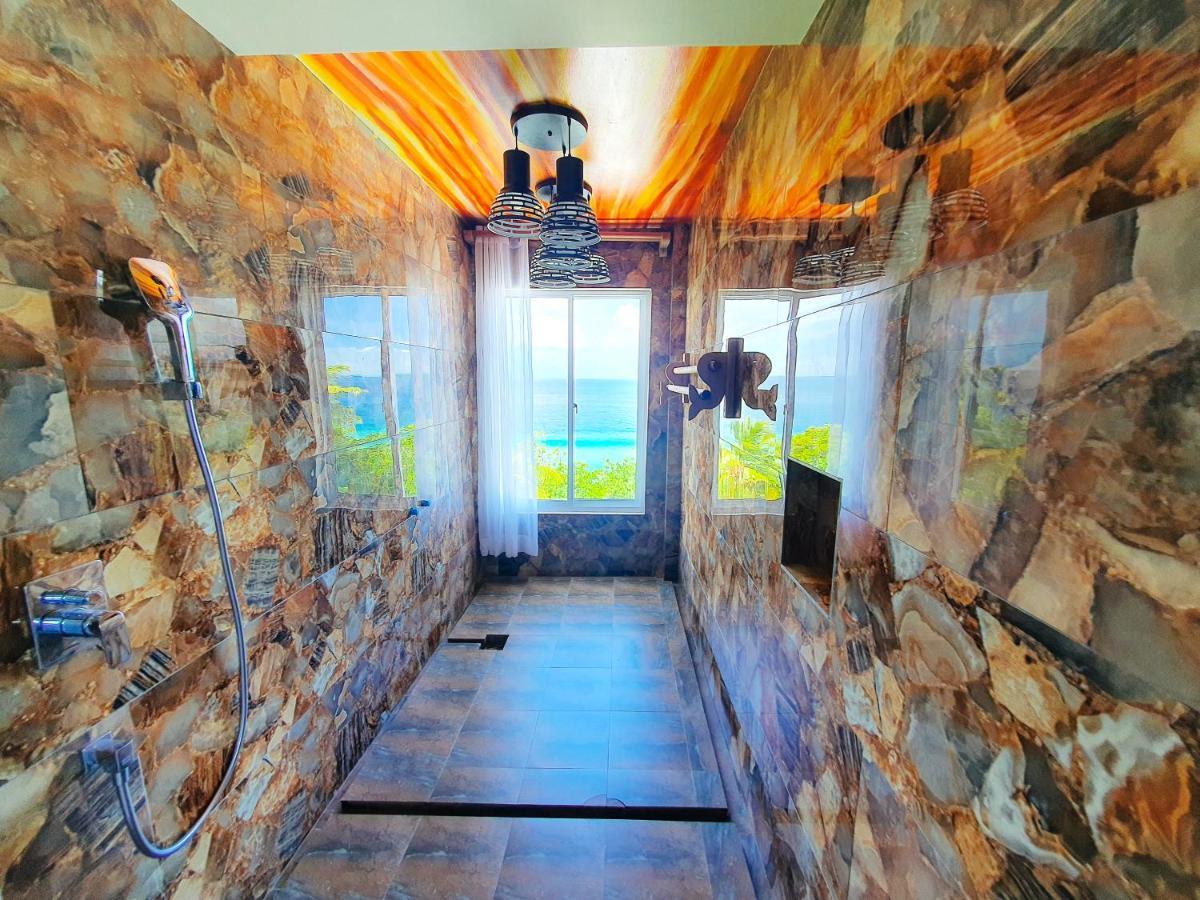 Ukulhas Villa Beach Hotel Экстерьер фото