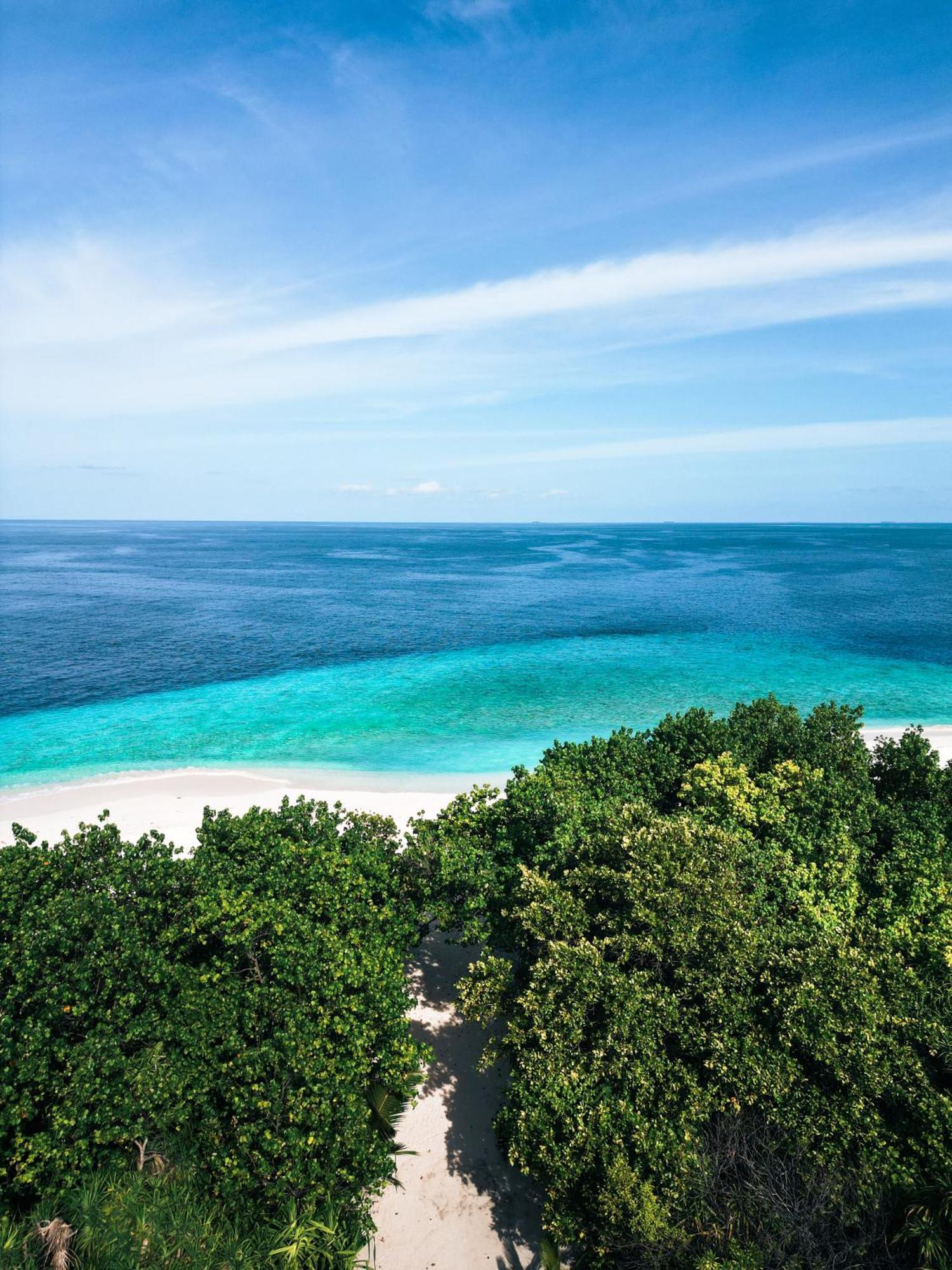 Ukulhas Villa Beach Hotel Экстерьер фото